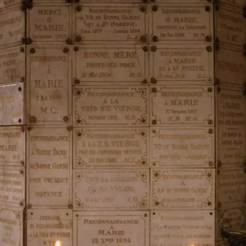 remembranceparissmall