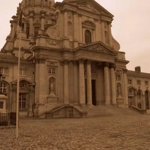 valdegracesepia