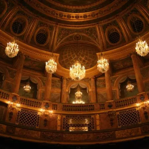 versaillesinterior
